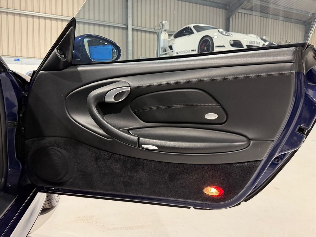 Used Porsche 911 2003 for sale - 76368027: Photo 26