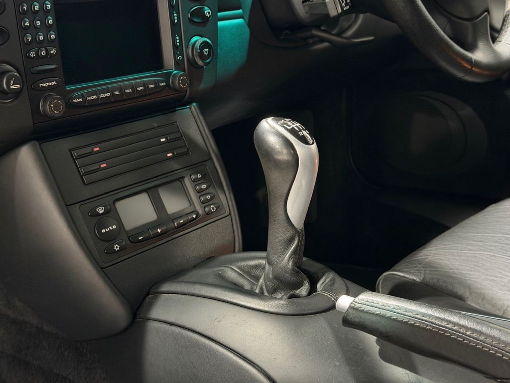 Used Porsche 911 2003 for sale - 76368027: Photo 43