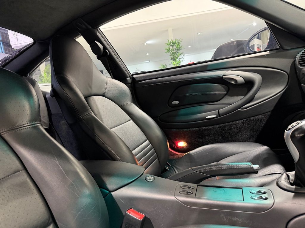 Used Porsche 911 2003 for sale - 76368027: Photo 44