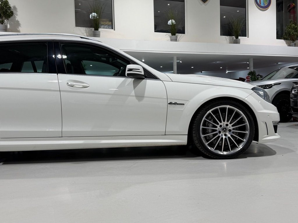 Used Mercedes-Benz C Class 2014 for sale - 76469660: Photo 16