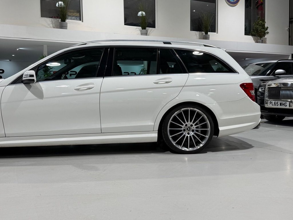 Used Mercedes-Benz C Class 2014 for sale - 76469660: Photo 21