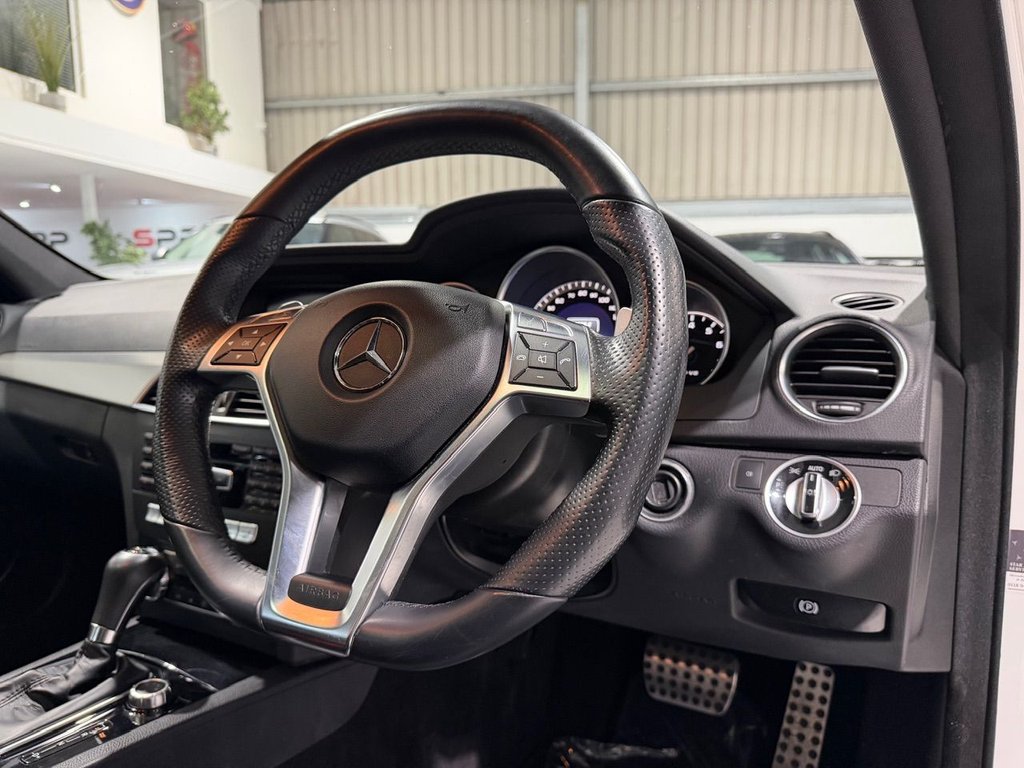 Used Mercedes-Benz C Class 2014 for sale - 76469660: Photo 22
