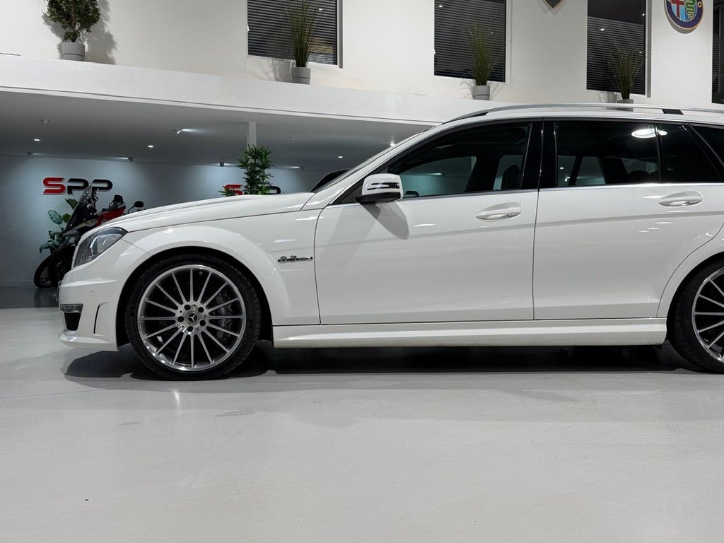 Used Mercedes-Benz C Class 2014 for sale - 76469660: Photo 27