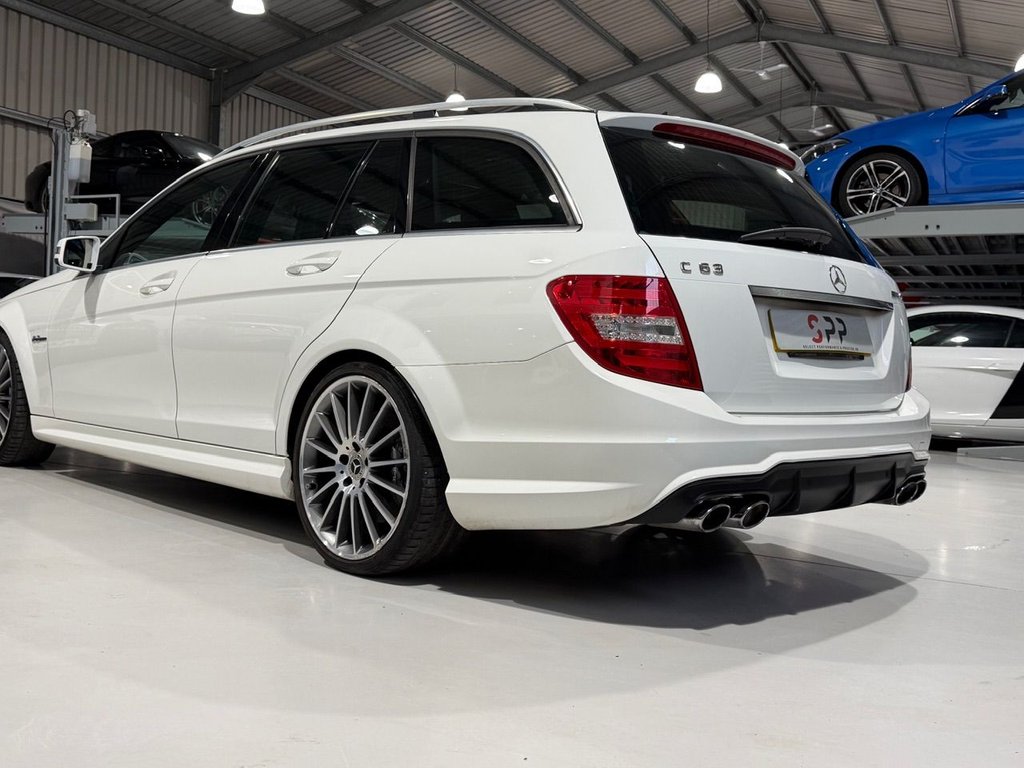 Used Mercedes-Benz C Class 2014 for sale - 76469660: Photo 38