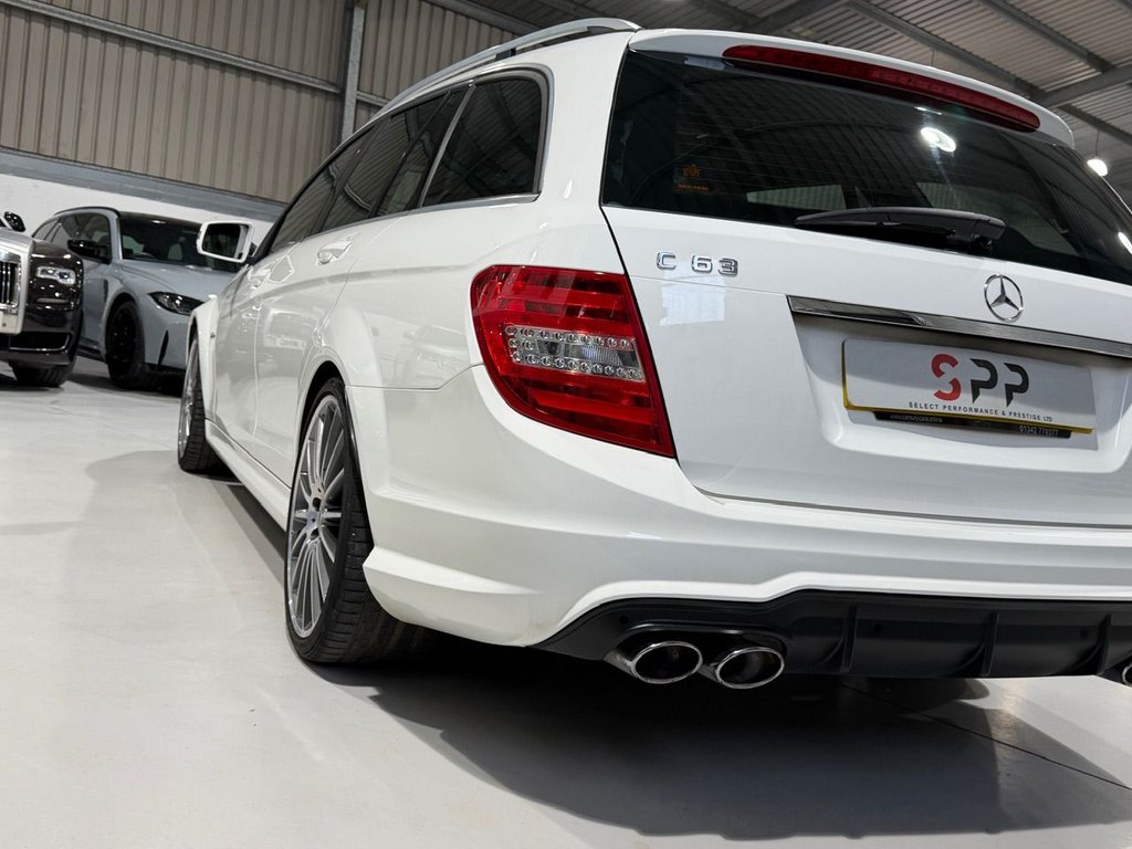 Used Mercedes-Benz C Class 2014 for sale - 76469660: Photo 39