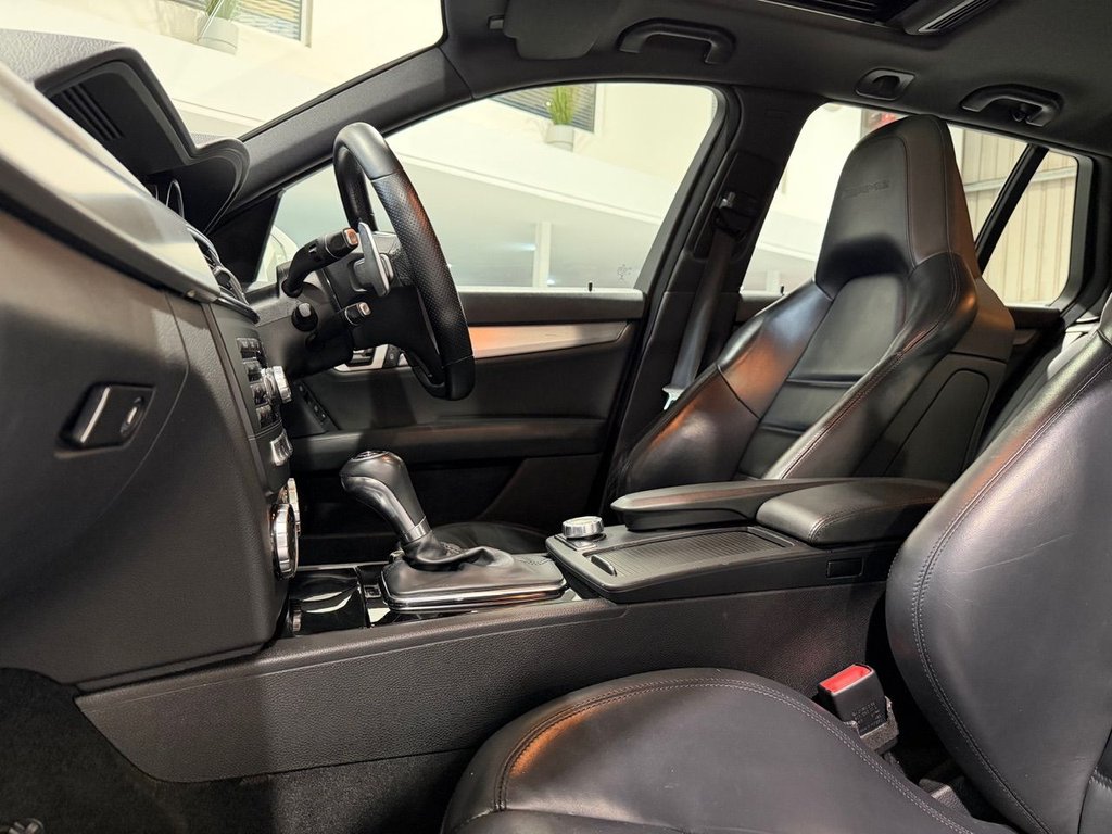 Used Mercedes-Benz C Class 2014 for sale - 76469660: Photo 6