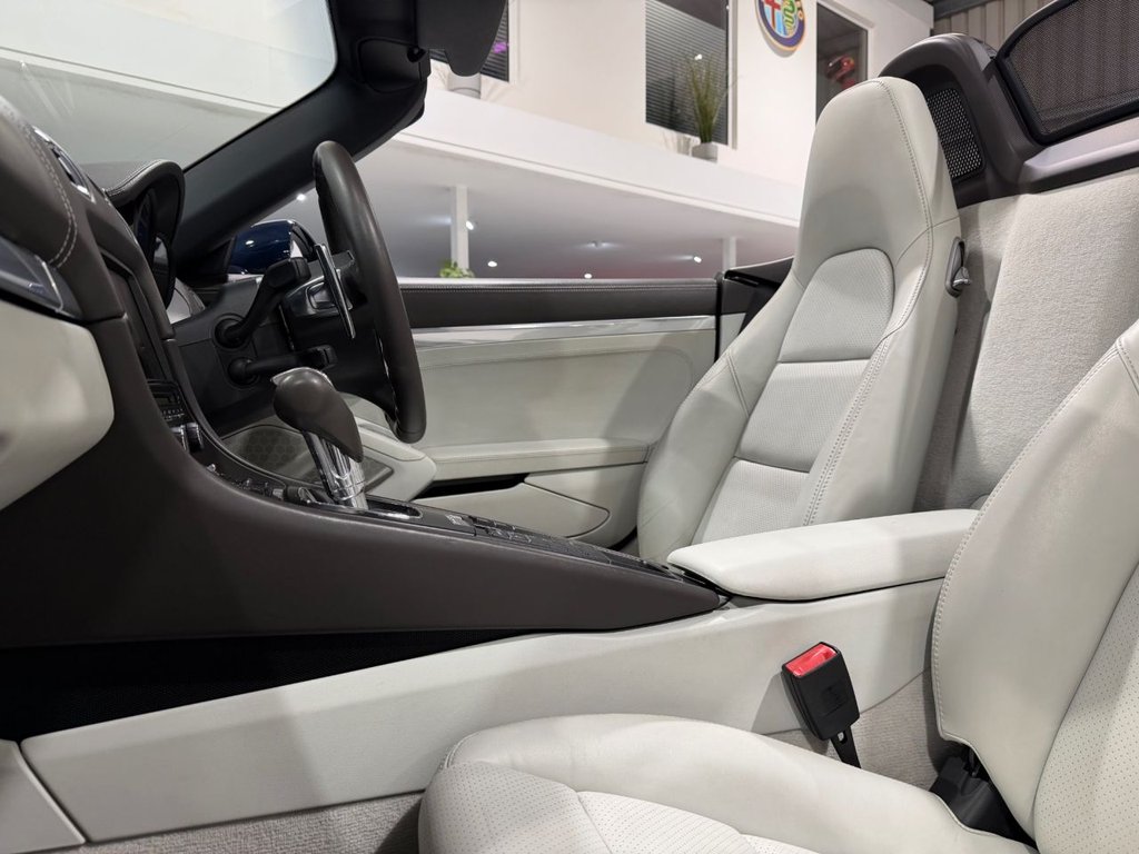 Used Porsche Boxster 2013 for sale - 77849603: Photo 17