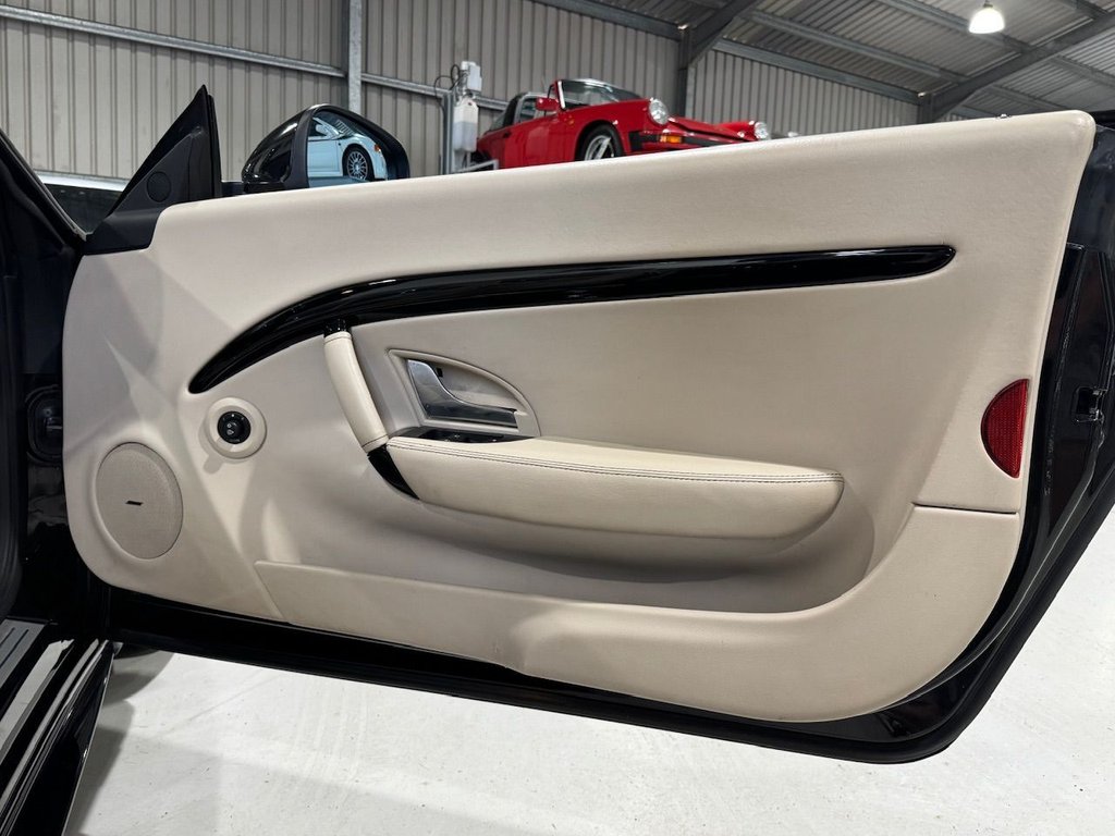 Used Maserati GranCabrio 2013 for sale - 77592249: Photo 22