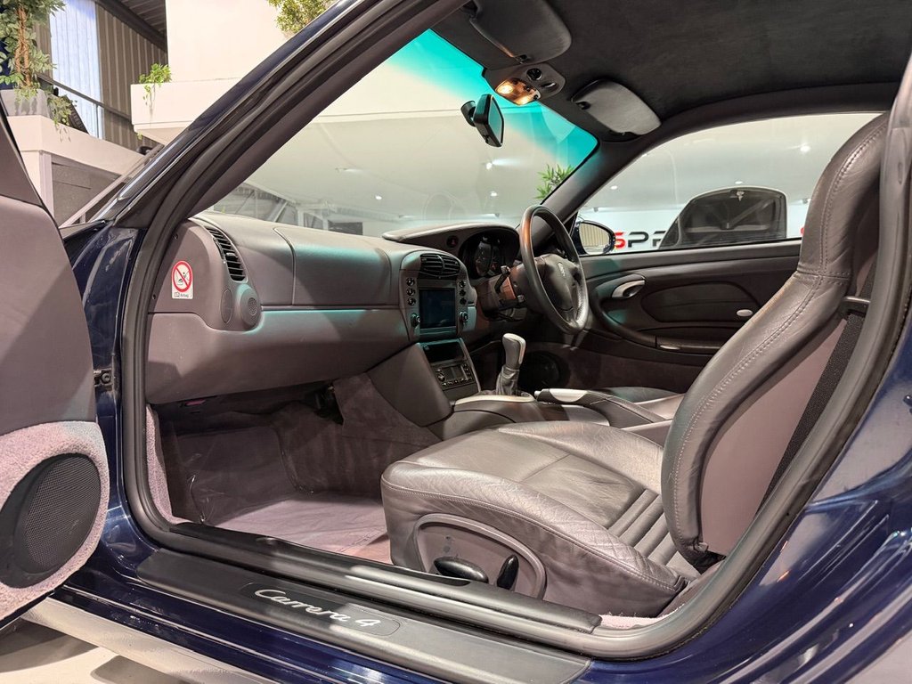 Used Porsche 911 2000 for sale - 76685997: Photo 14