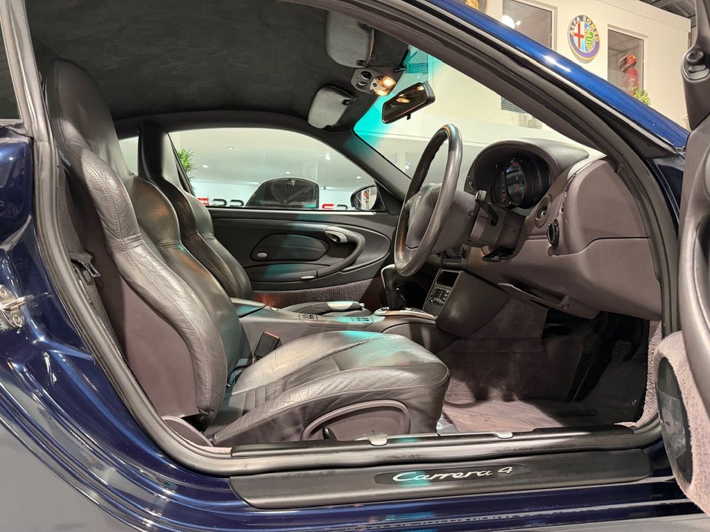 Used Porsche 911 2000 for sale - 76685997: Photo 32