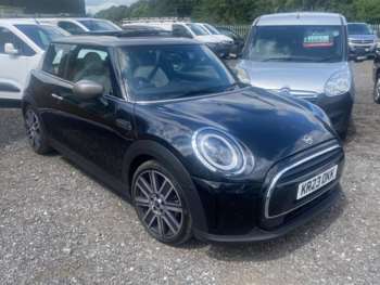 2023 (23) - 1.5 Cooper Exclusive Hatchback 3dr Petrol Steptronic Euro 6 (s/s) (136 ps)
