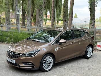 Used Vauxhall Astra 2017 for sale - 79806651: Photo