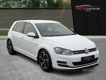 Used Volkswagen Golf 2014 for sale - 76899942: Photo