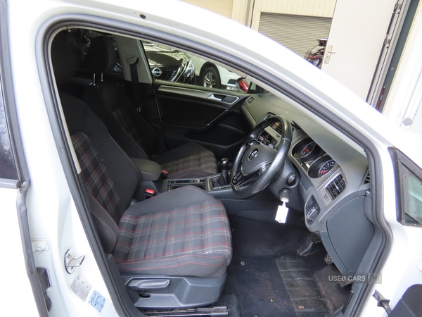 Used Volkswagen Golf 2015 for sale - 78148400: Photo 10