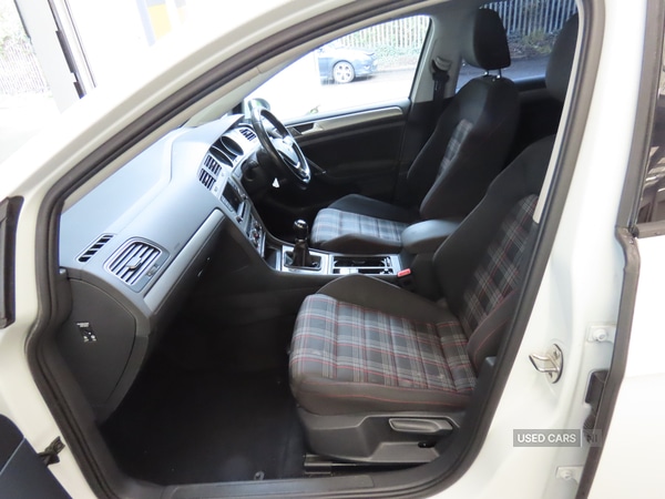 Used Volkswagen Golf 2015 for sale - 78148400: Photo 11