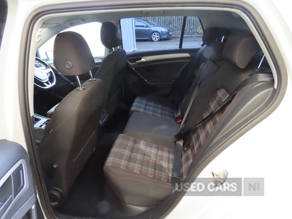 Used Volkswagen Golf 2015 for sale - 78148400: Photo 6