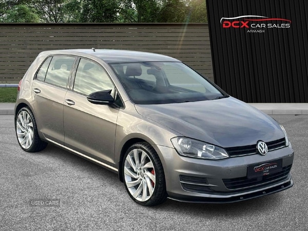 Used Volkswagen Golf 2014 for sale - 76593139: Photo 1