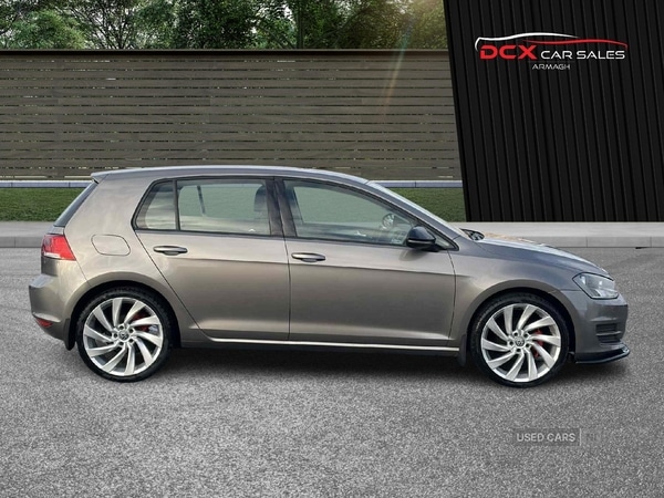 Used Volkswagen Golf 2014 for sale - 76593139: Photo 2