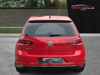 Used Volkswagen Golf 2019 for sale - 76936977: Photo