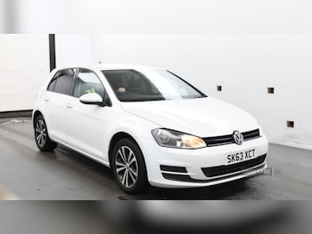 Volkswagen - Golf