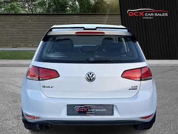 Used Volkswagen Golf 2013 for sale - 77050378: Photo