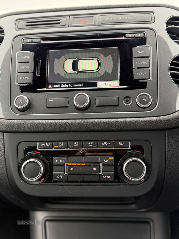 Used Volkswagen Tiguan 2015 for sale - 76260696: Photo 14