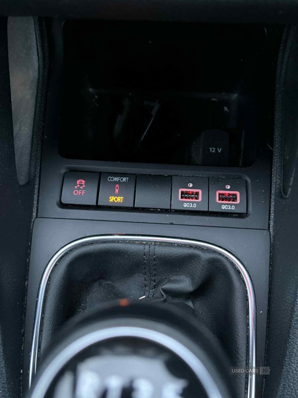 Used Volkswagen Scirocco 2010 for sale - 76914234: Photo 12