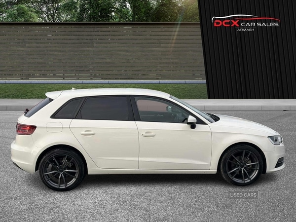 Used Audi A3 2014 for sale - 76753774: Photo 2