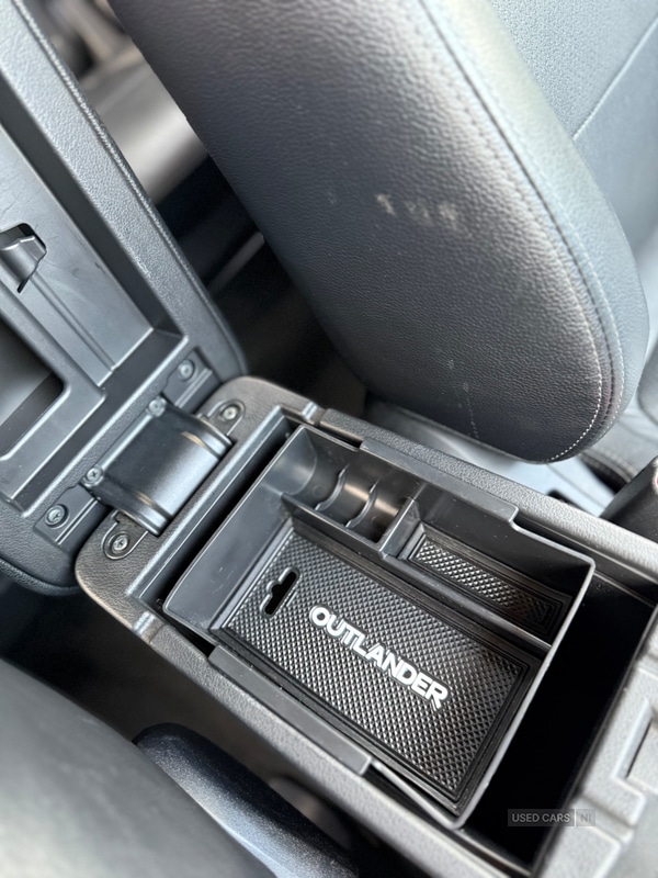 Used Mitsubishi Outlander 2017 for sale - 76621248: Photo 19