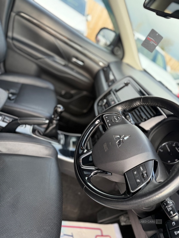 Used Mitsubishi Outlander 2017 for sale - 76621248: Photo 23