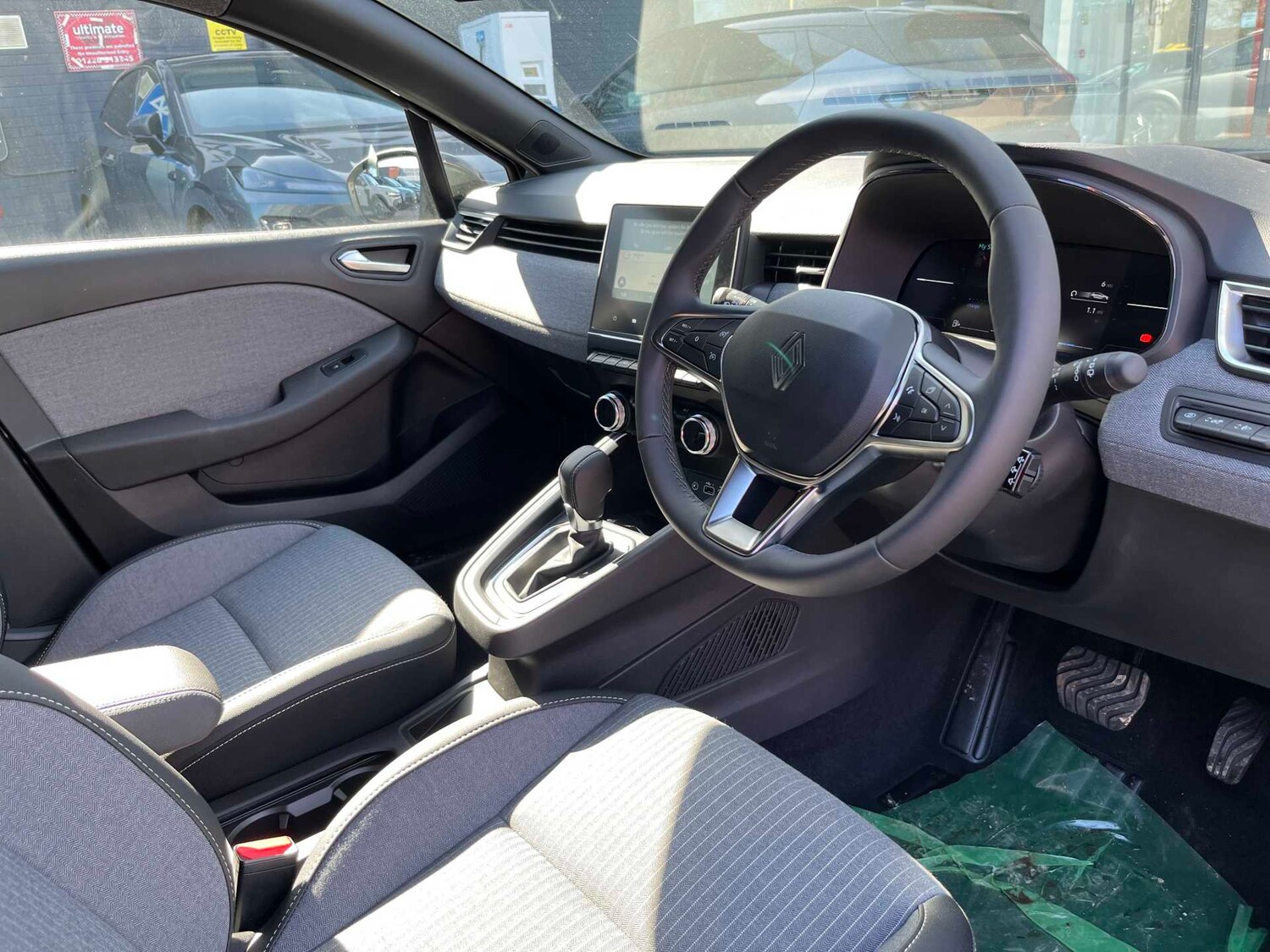 Used Renault Clio 2026 for sale - 78196319: Photo 14