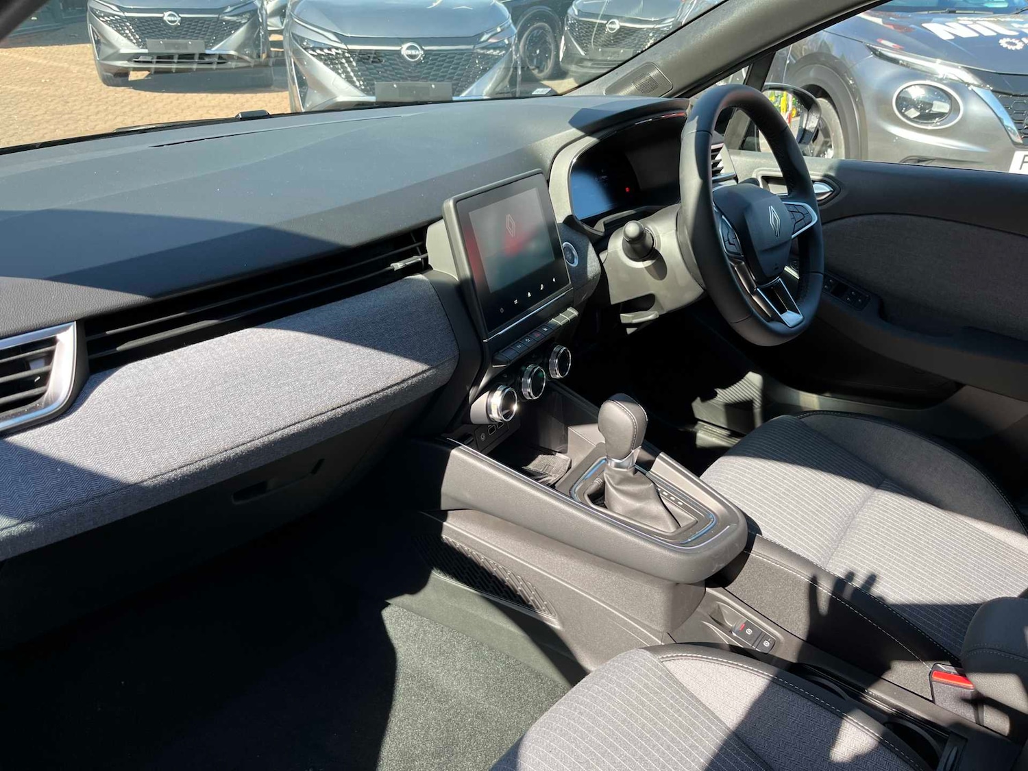 Used Renault Clio 2026 for sale - 78196319: Photo 7