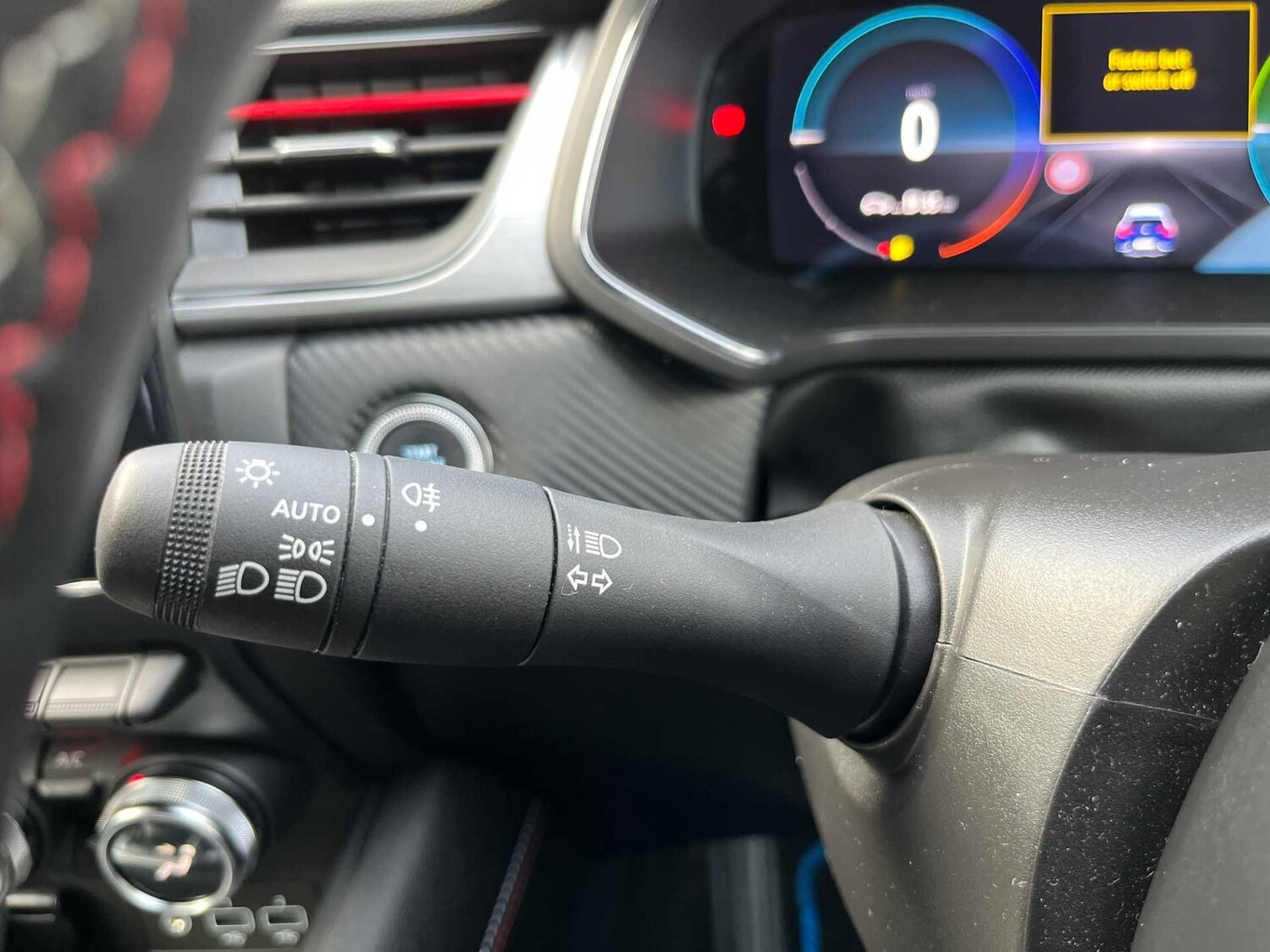 Used Renault Captur 2022 for sale - 76497247: Photo 26