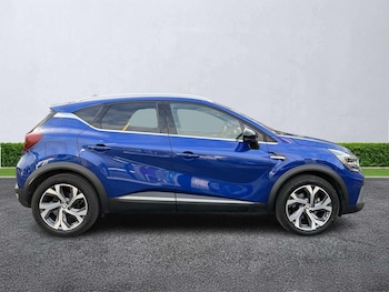 Used Renault Captur 2022 for sale - 76497247: Photo