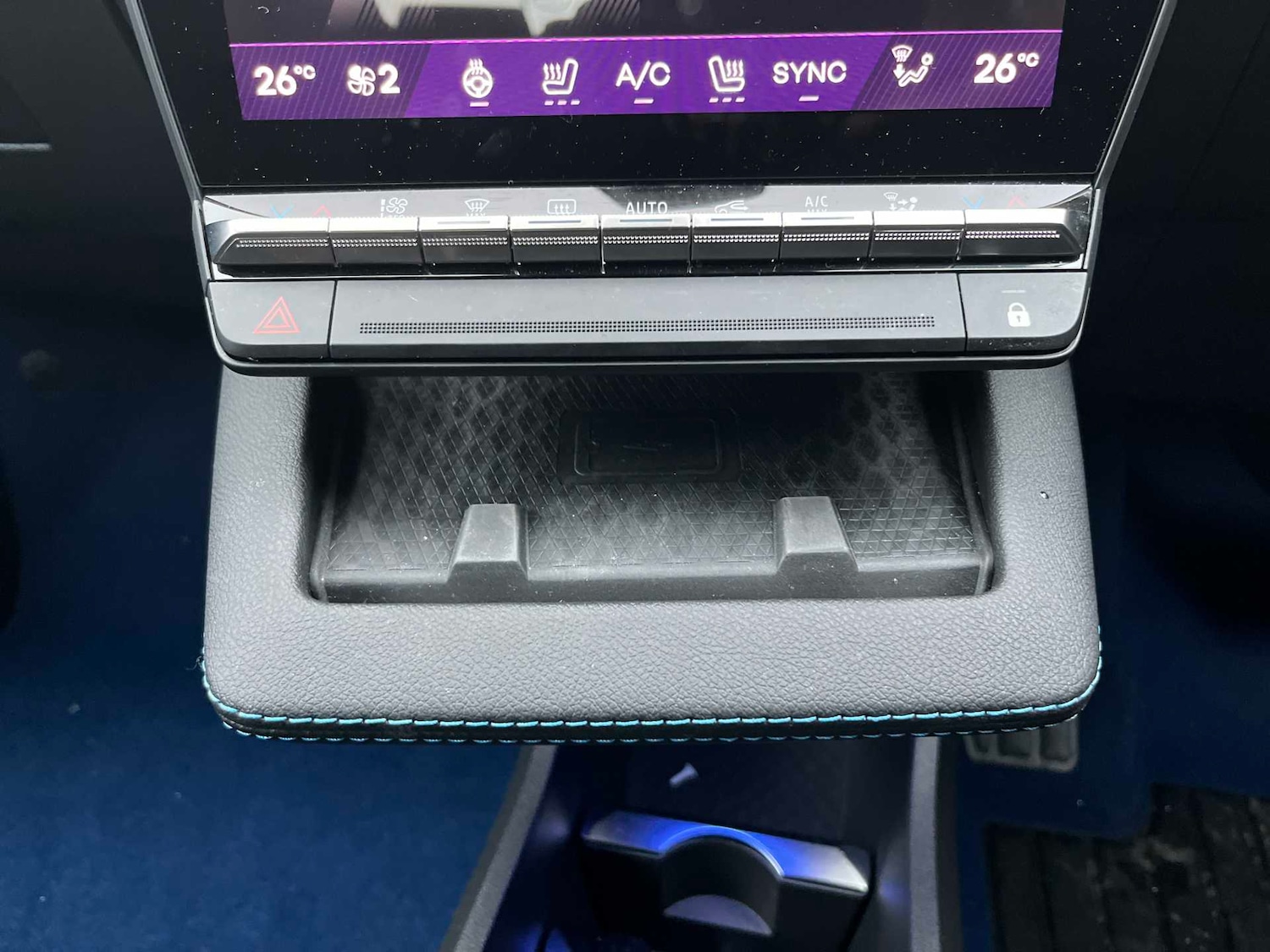 Used Renault Scenic E-Tech 2024 for sale - 77488319: Photo 11