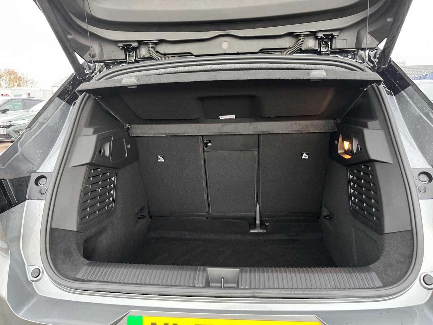 Used Renault Scenic E-Tech 2024 for sale - 77488319: Photo 16