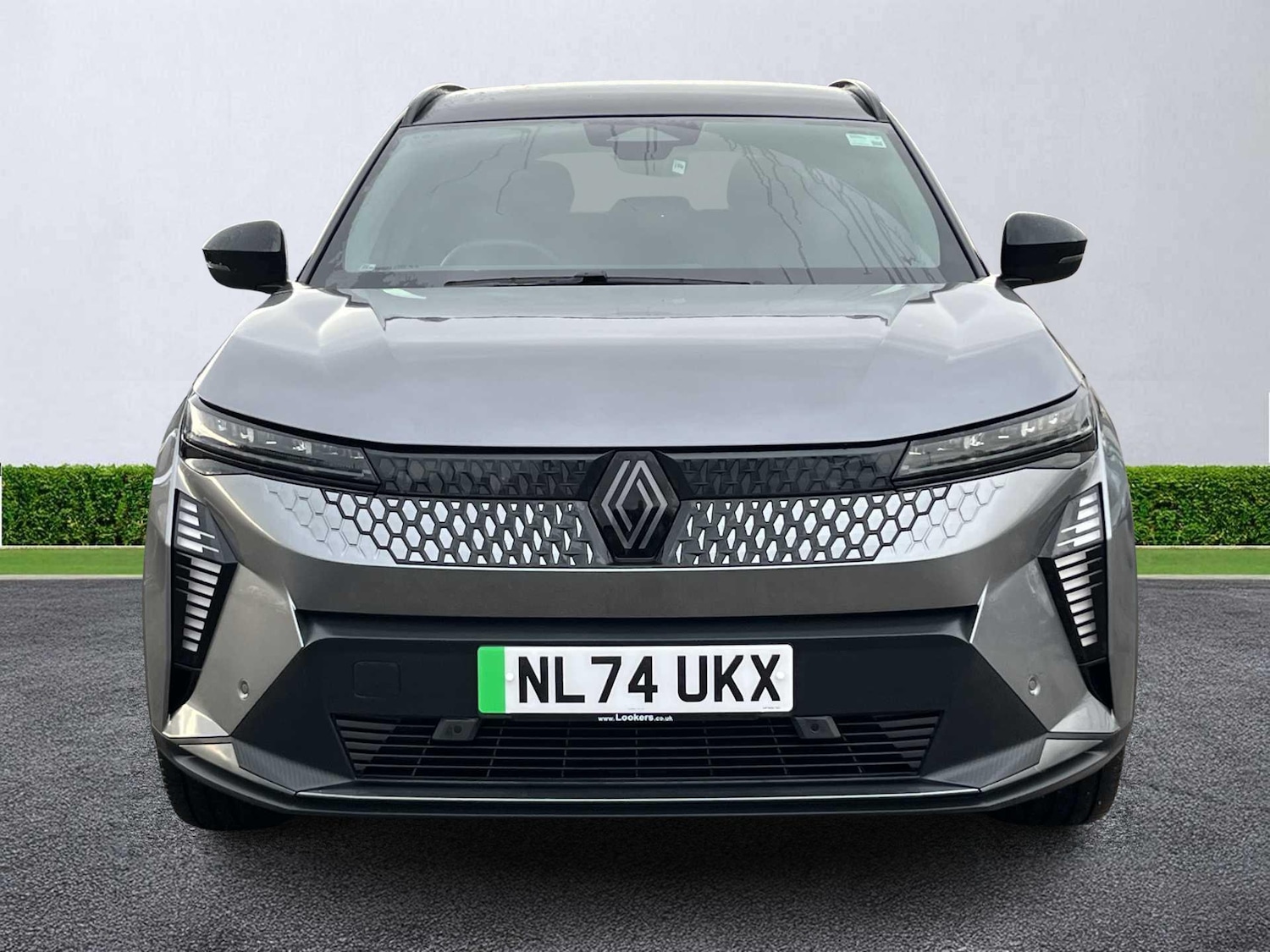 Used Renault Scenic E-Tech 2024 for sale - 77488319: Photo 5