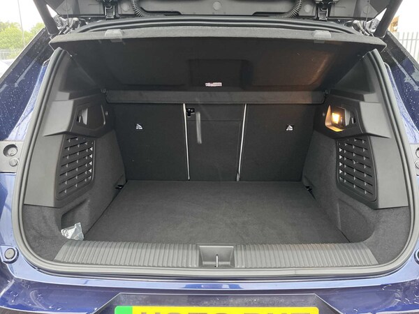 Used Renault Scenic E-Tech 2024 for sale - 76164962: Photo 16
