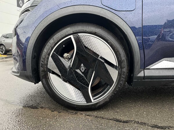 Used Renault Scenic E-Tech 2024 for sale - 76164962: Photo 6
