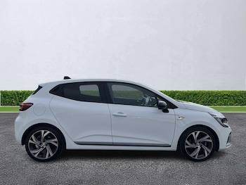 Used Renault Clio 2022 for sale - 76257854: Photo 3