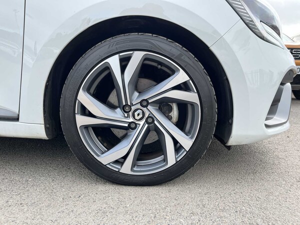Used Renault Clio 2022 for sale - 76257854: Photo 6