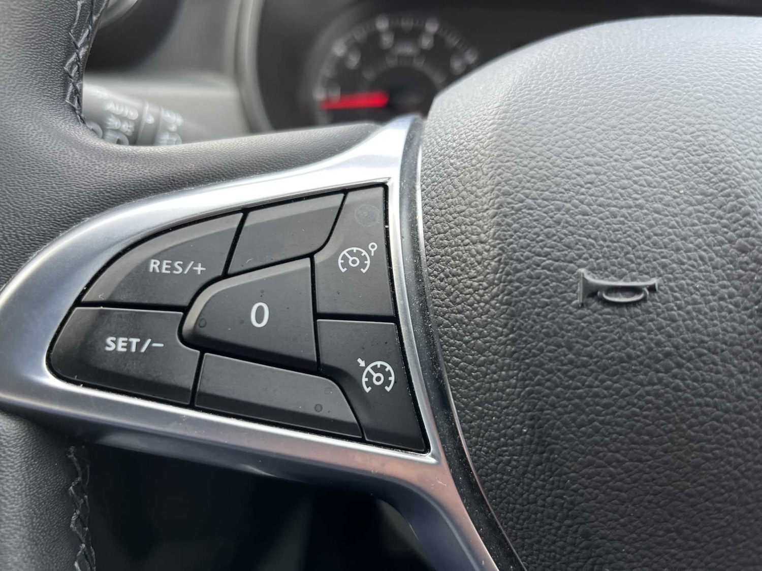 Used Dacia Duster 2022 for sale - 76352536: Photo 25