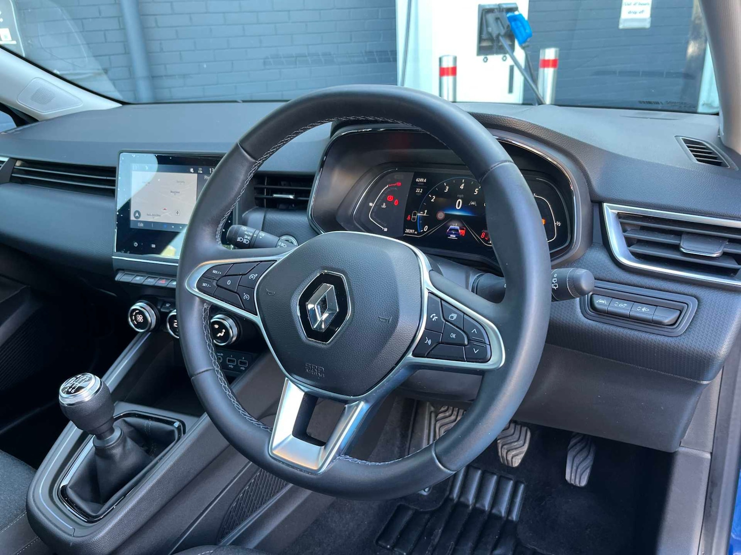 Used Renault Clio 2023 for sale - 77731079: Photo 14