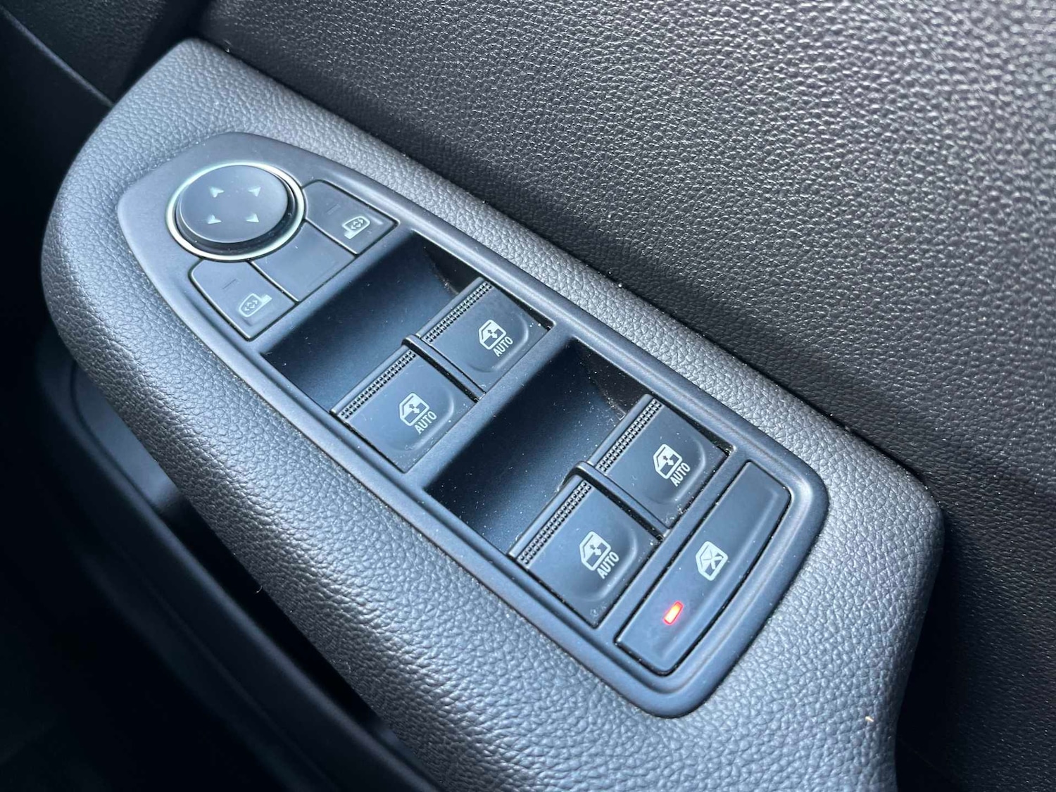 Used Renault Clio 2023 for sale - 77731079: Photo 20