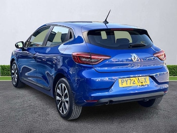 Used Renault Clio 2023 for sale - 77731079: Photo