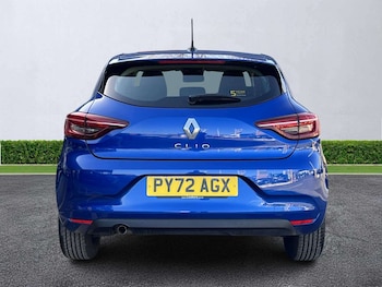 Used Renault Clio 2023 for sale - 77731079: Photo