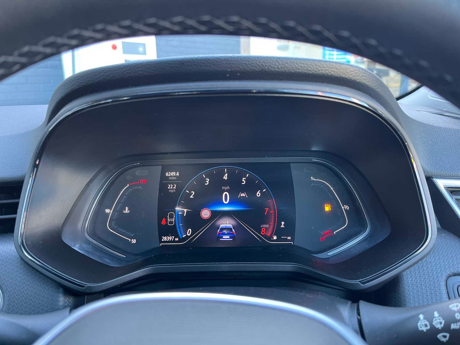 Used Renault Clio 2023 for sale - 77731079: Photo 9