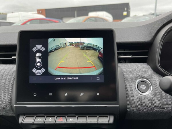 Used Renault Clio 2024 for sale - 76187115: Photo 21