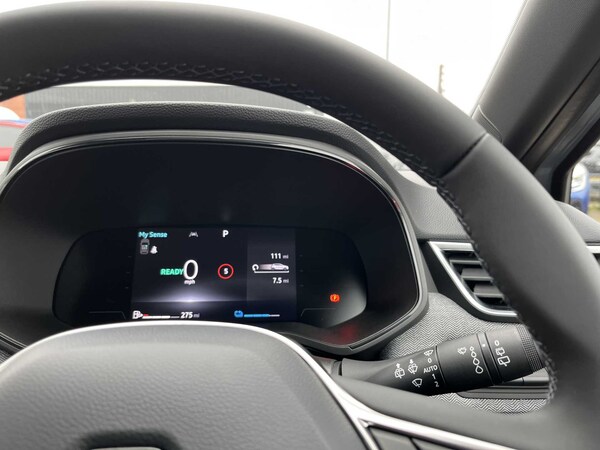 Used Renault Clio 2024 for sale - 76187115: Photo 9