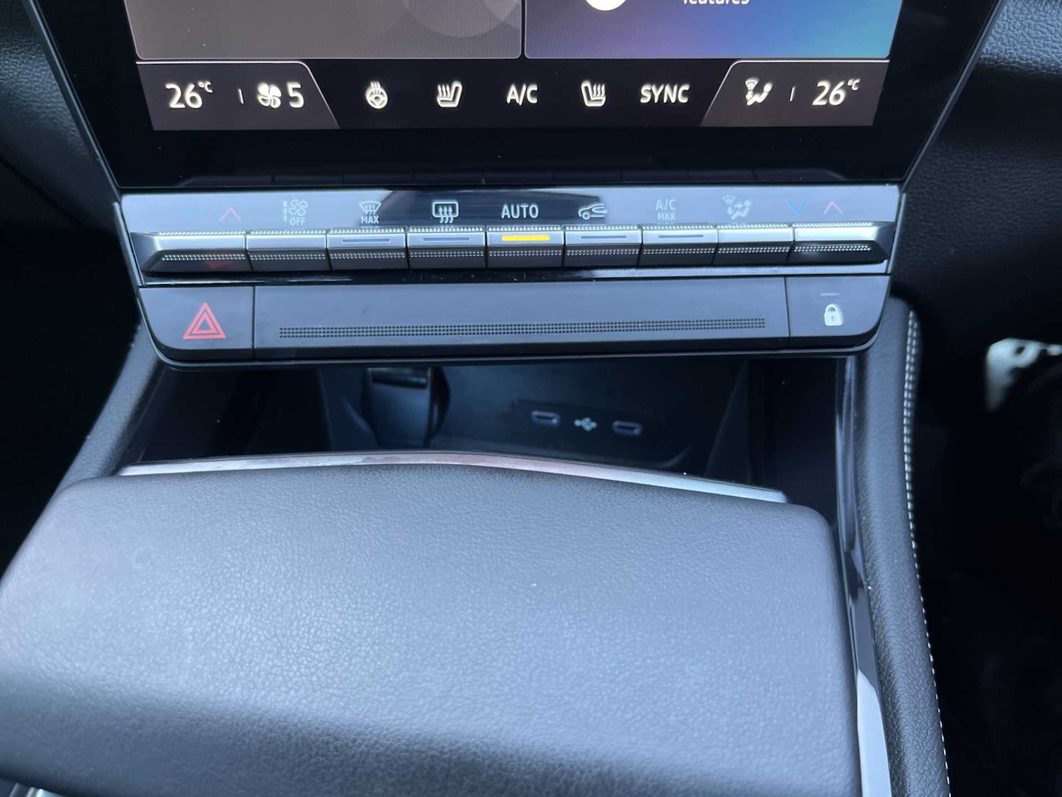 Used Renault Austral 2024 for sale - 76437299: Photo 11